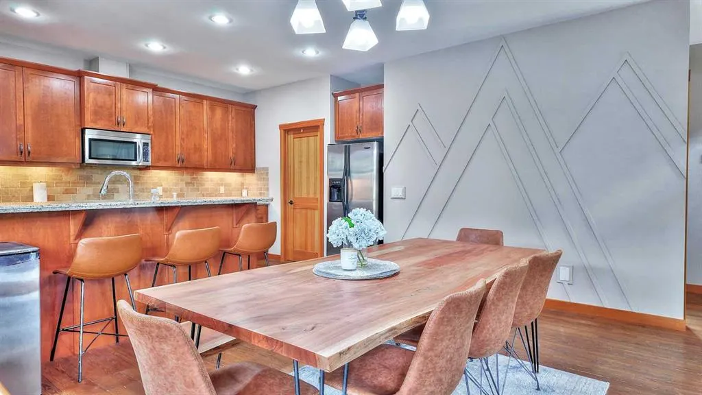 101 Armstrong Place, #1