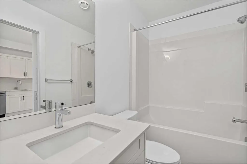 70 Sage Hill Walk NW, #411