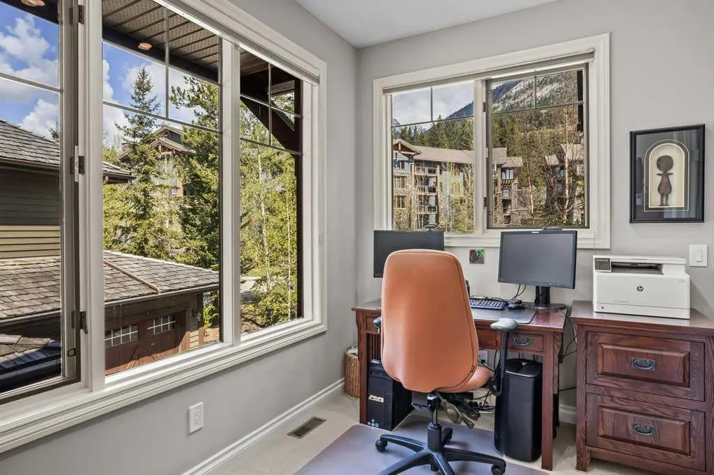 141 Stonecreek Road, #4