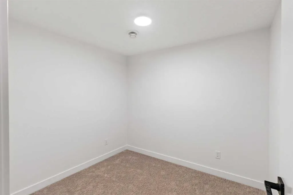 1209 Iron Ridge Avenue