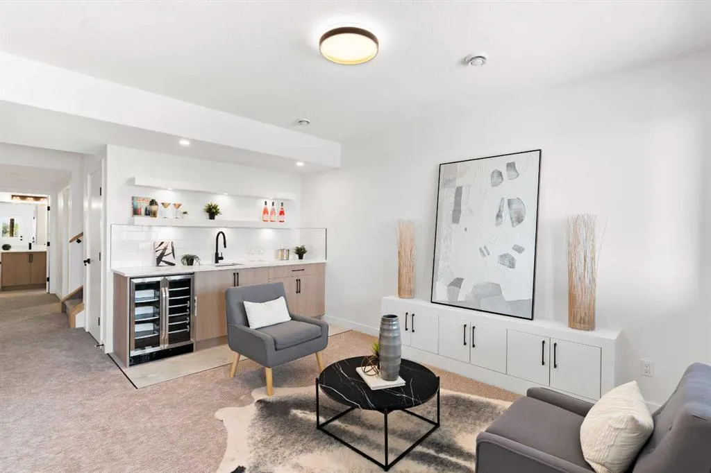 1209 Iron Ridge Avenue