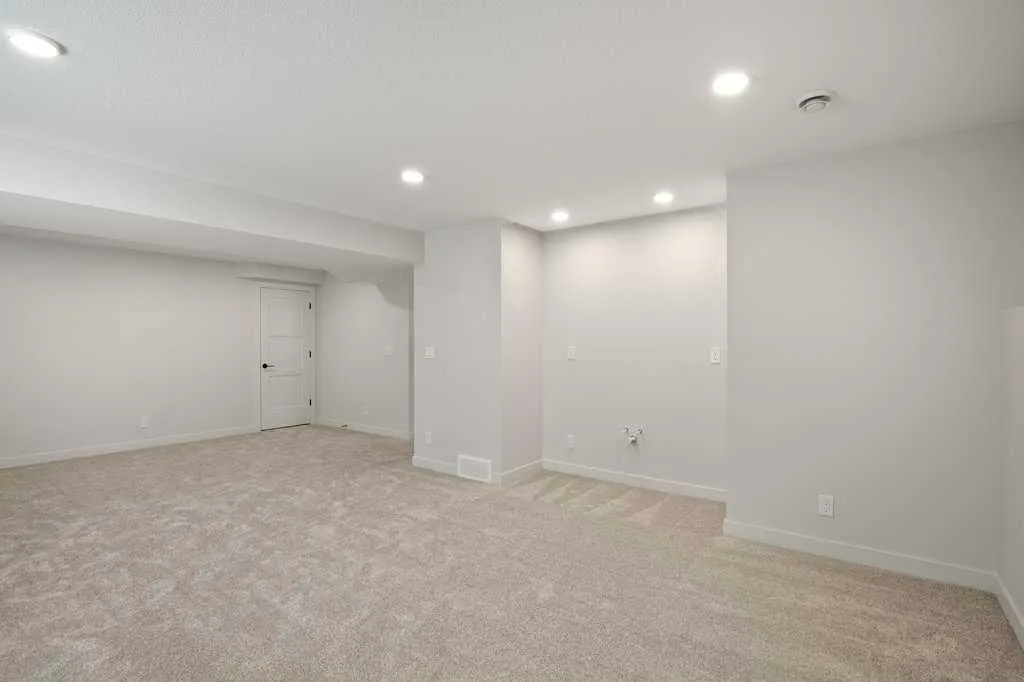 154 Norseman Close