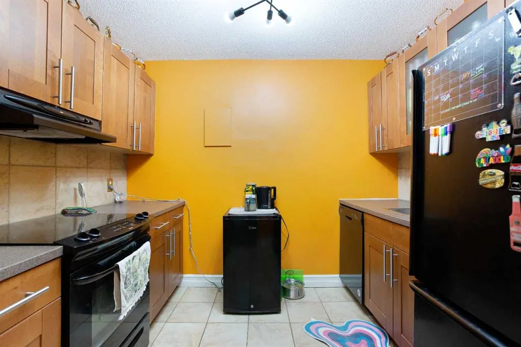 4944 Dalton Drive NW, #208