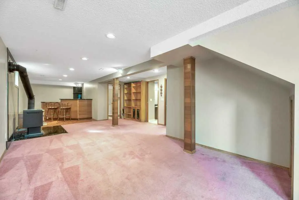 41 Millbank Bay SW