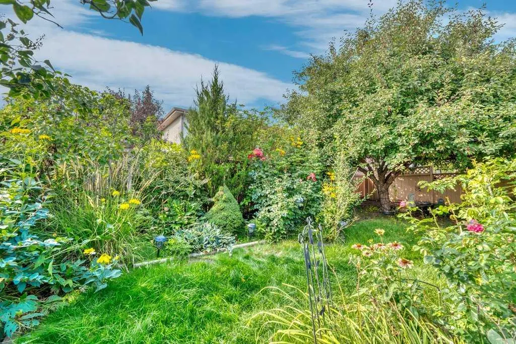 41 Millbank Bay SW