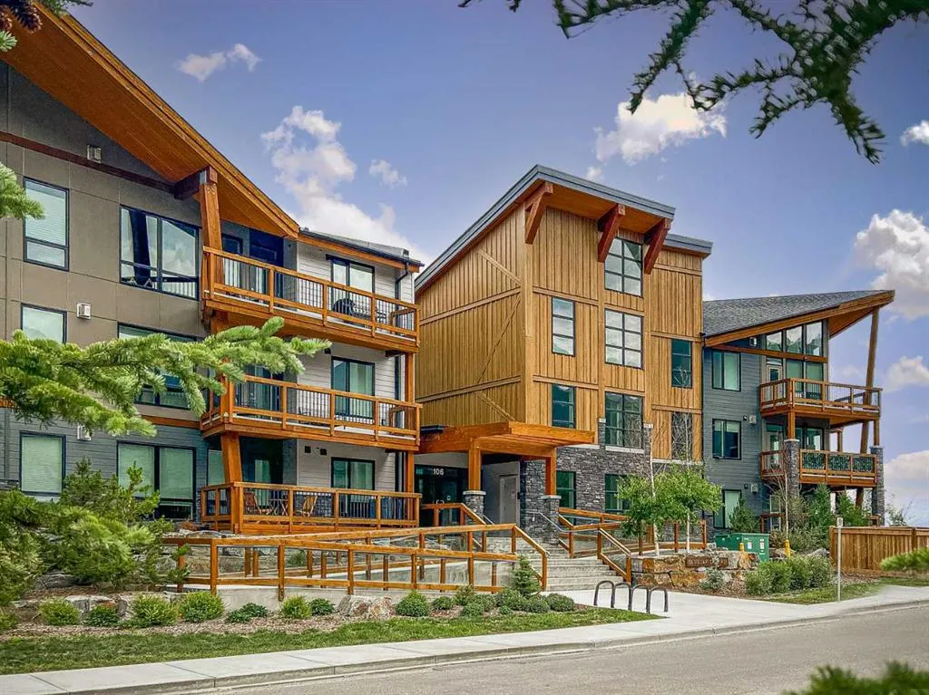 106 Stewart Creek Rise, #316