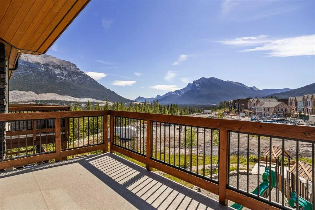 106 Stewart Creek Rise, #316