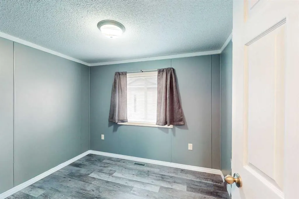 373 Greenwich Lane