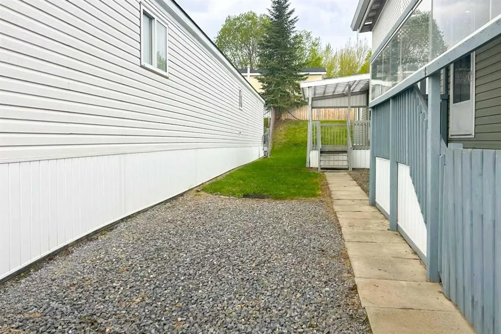 373 Greenwich Lane