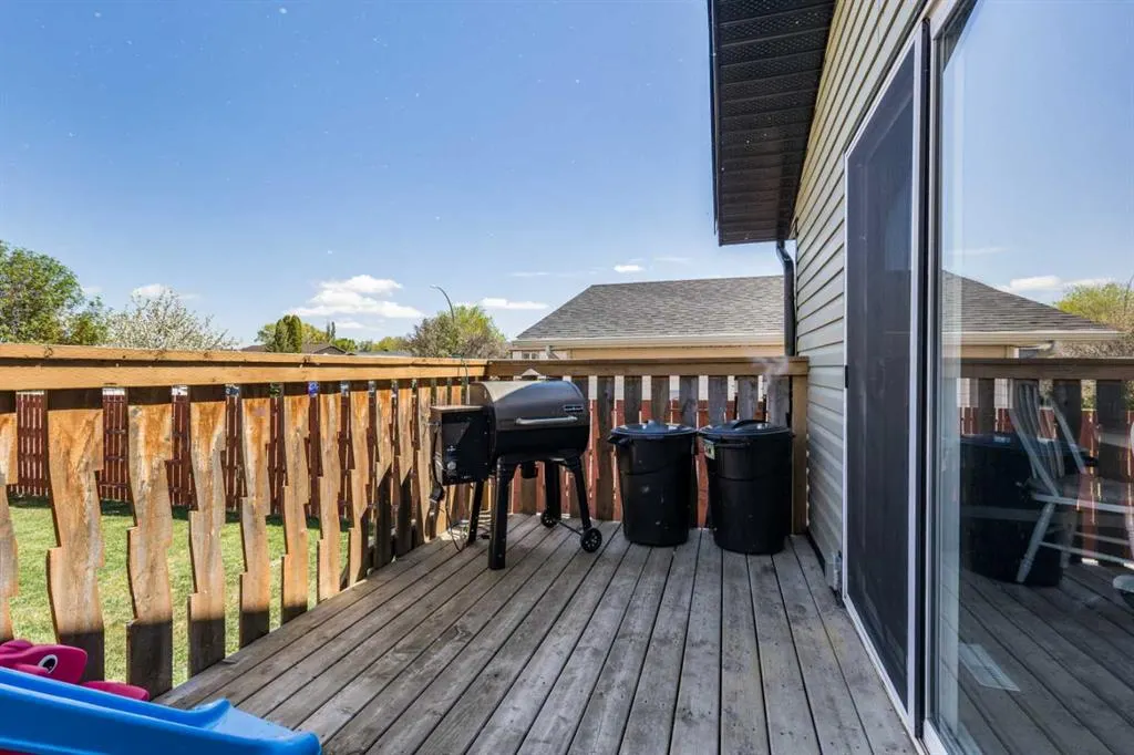 10 Rundle Crescent SE
