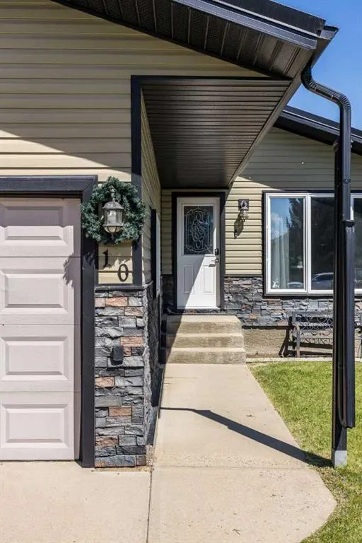 10 Rundle Crescent SE