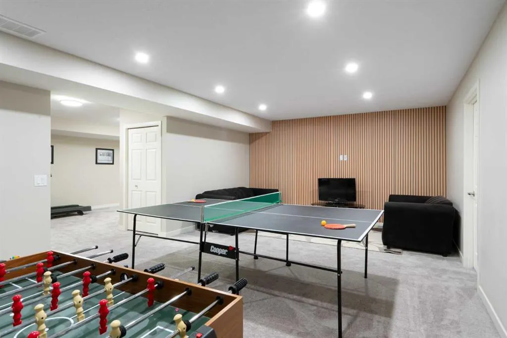 175 Auburn Glen Drive SE