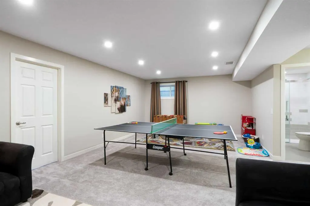 175 Auburn Glen Drive SE