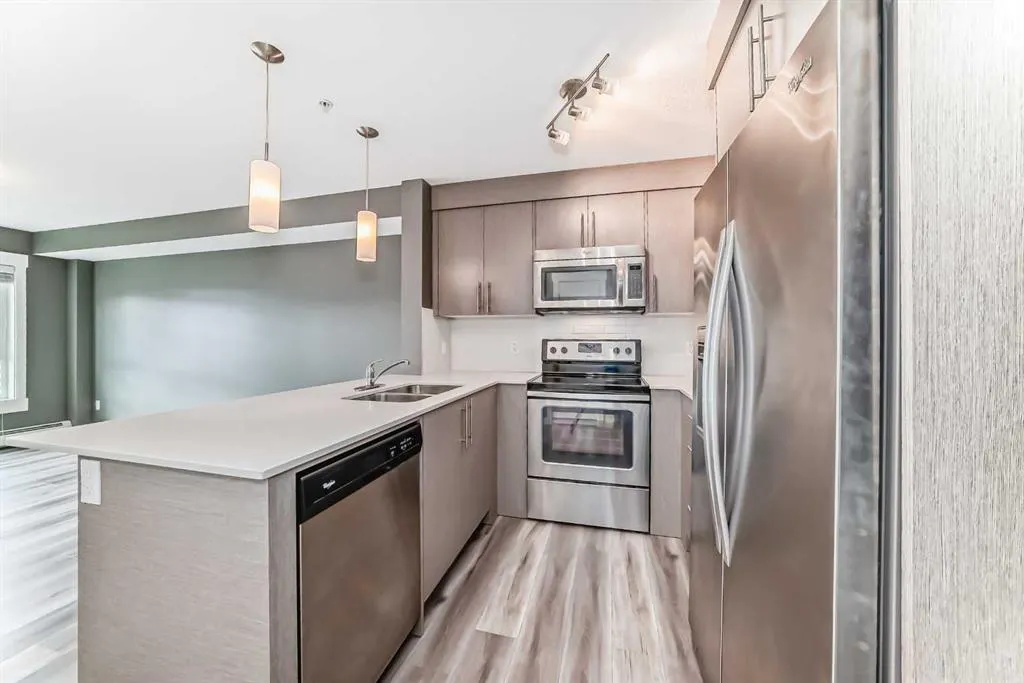 302 Skyview Ranch Drive NE, #7211