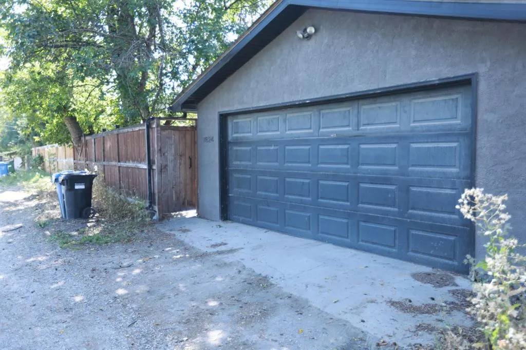 7824 Elbow Drive SW