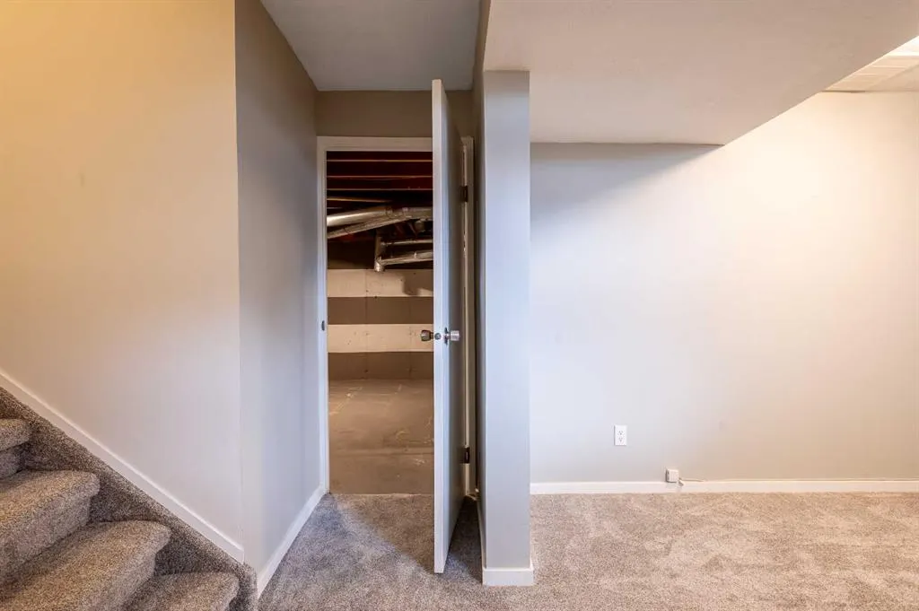 4403 Riverbend Road, #19