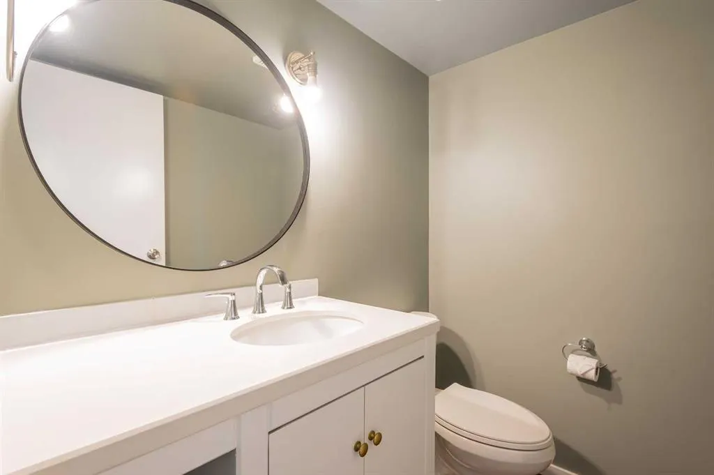4403 Riverbend Road, #19