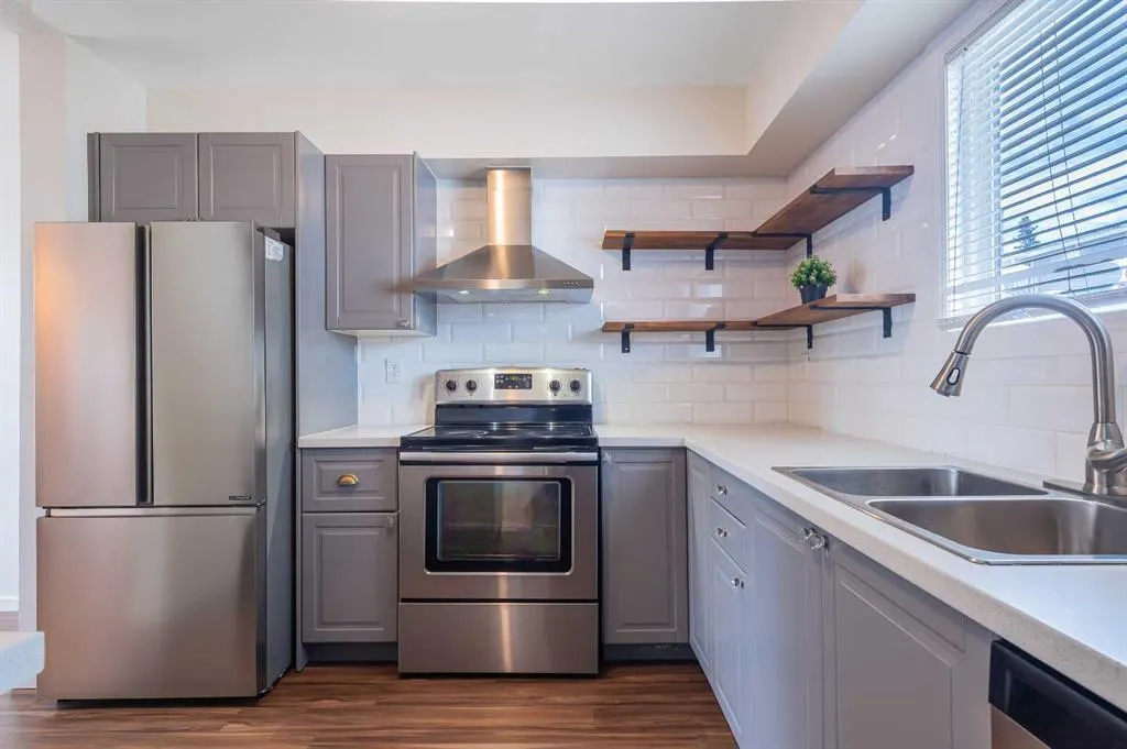4403 Riverbend Road, #19