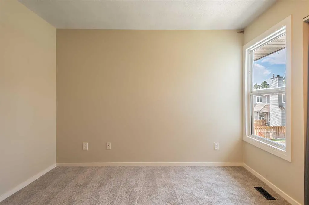 4403 Riverbend Road, #19