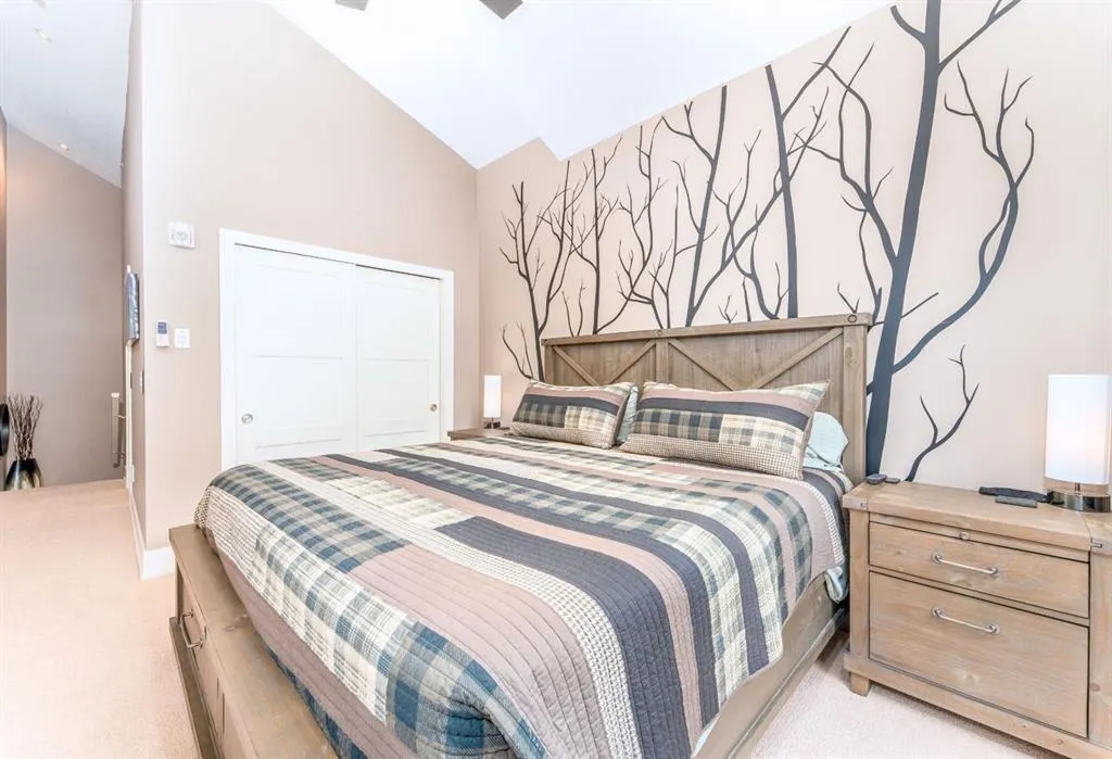 3000B Stewart Creek Drive, #204