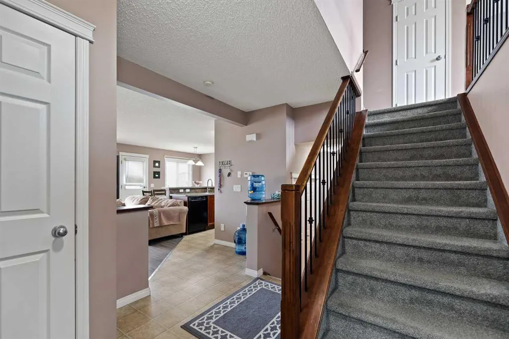 133 Saddlefield Place NE