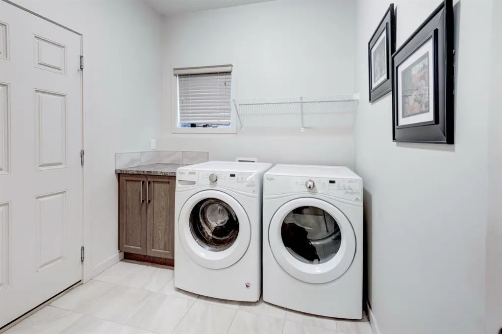 111 Legacy Glen Park SE