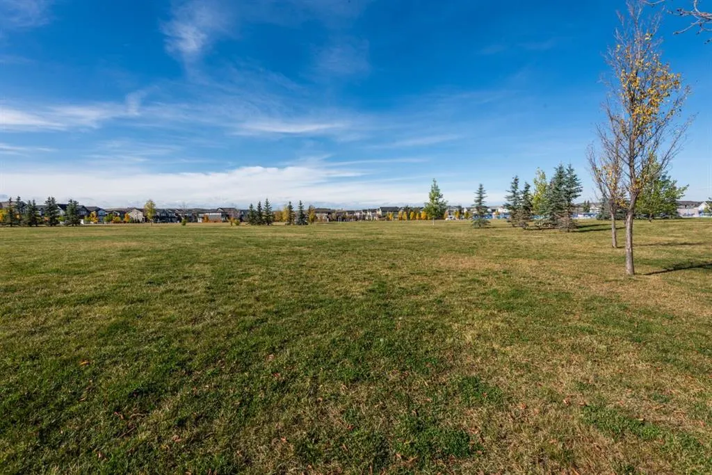 111 Legacy Glen Park SE