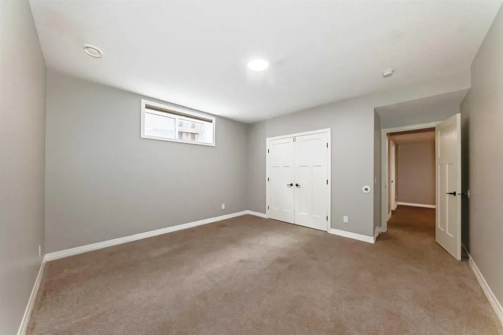 87 Legacy Glen Terrace SE
