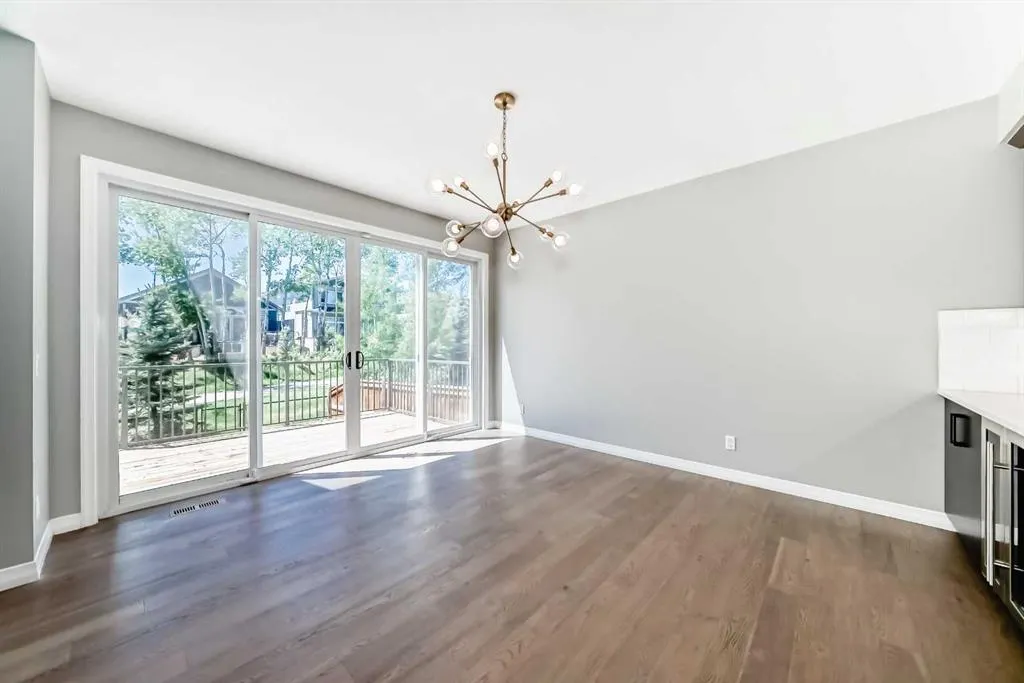 87 Legacy Glen Terrace SE