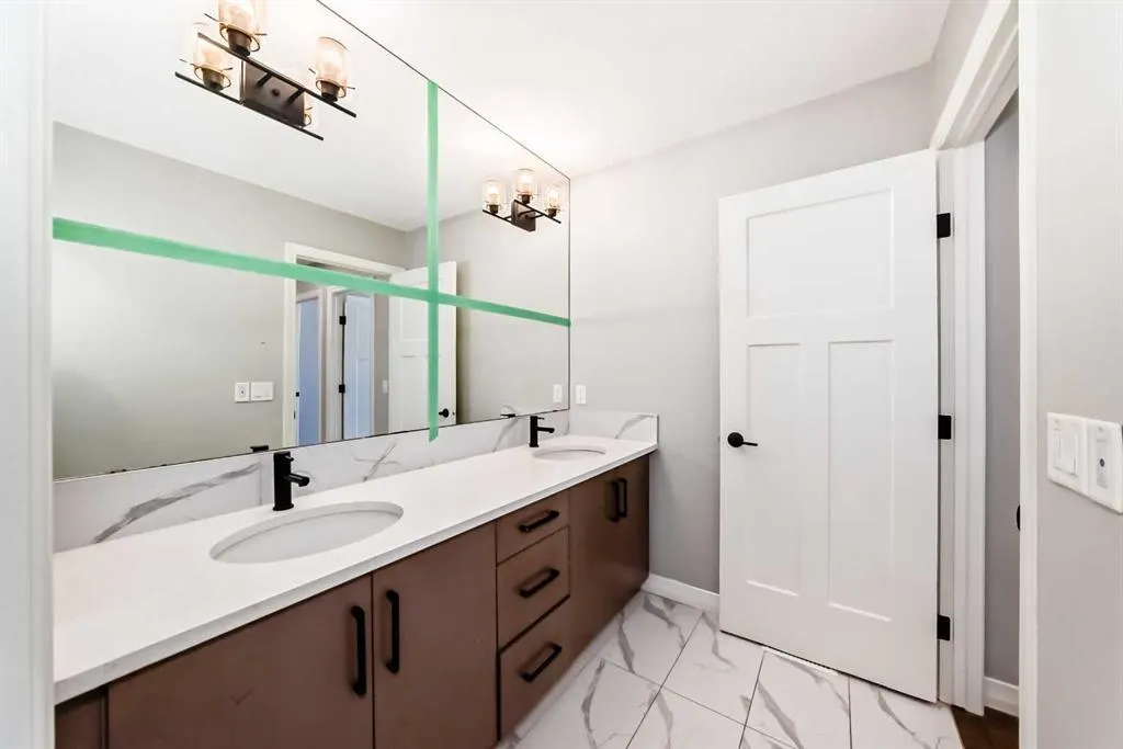 87 Legacy Glen Terrace SE