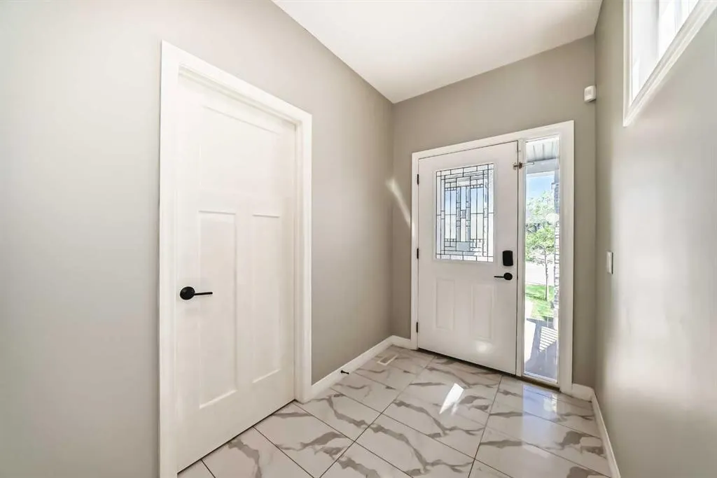 87 Legacy Glen Terrace SE