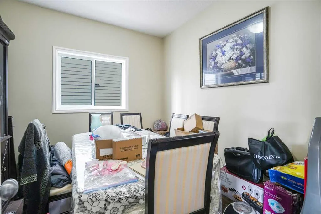 89 Taralake Manor NE