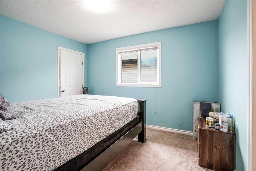 89 Taralake Manor NE
