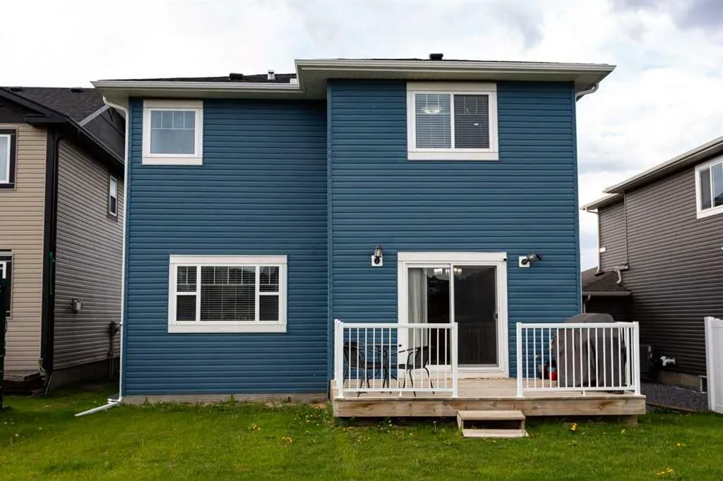 1133 Iron Landing Way