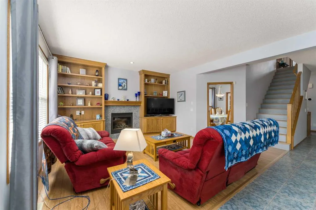57 Copperleaf Way SE