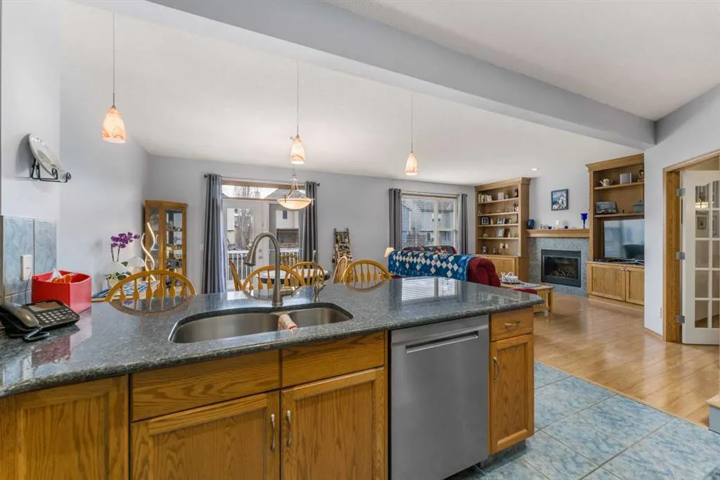 57 Copperleaf Way SE