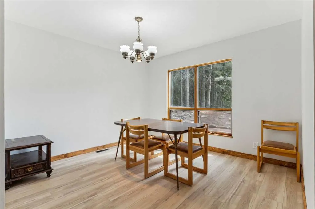 37 Aspen Creek Drive