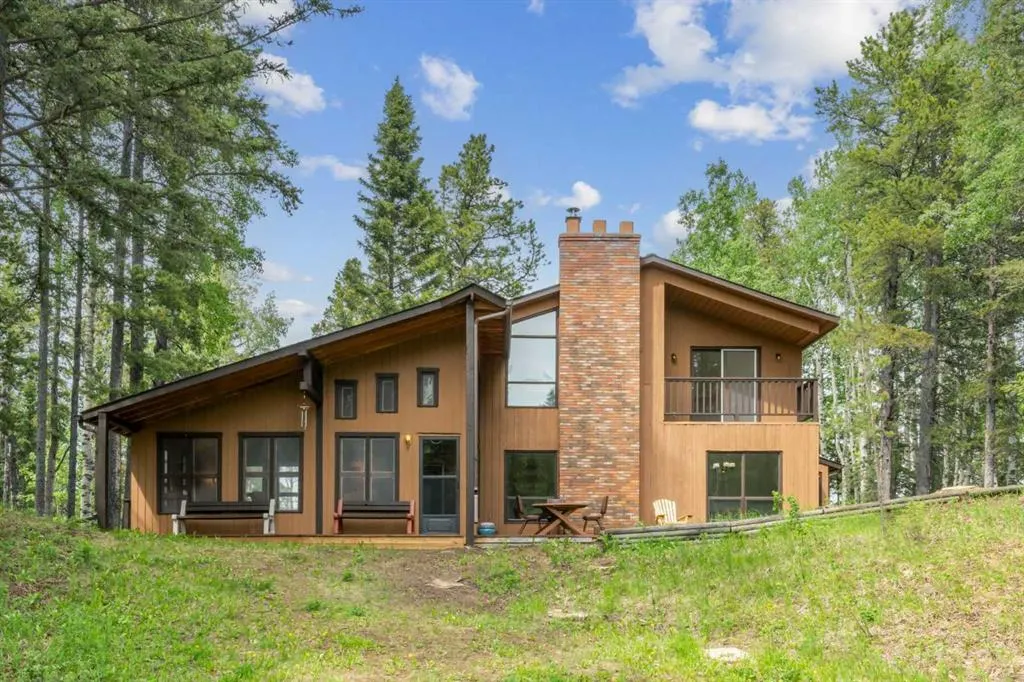 37 Aspen Creek Drive