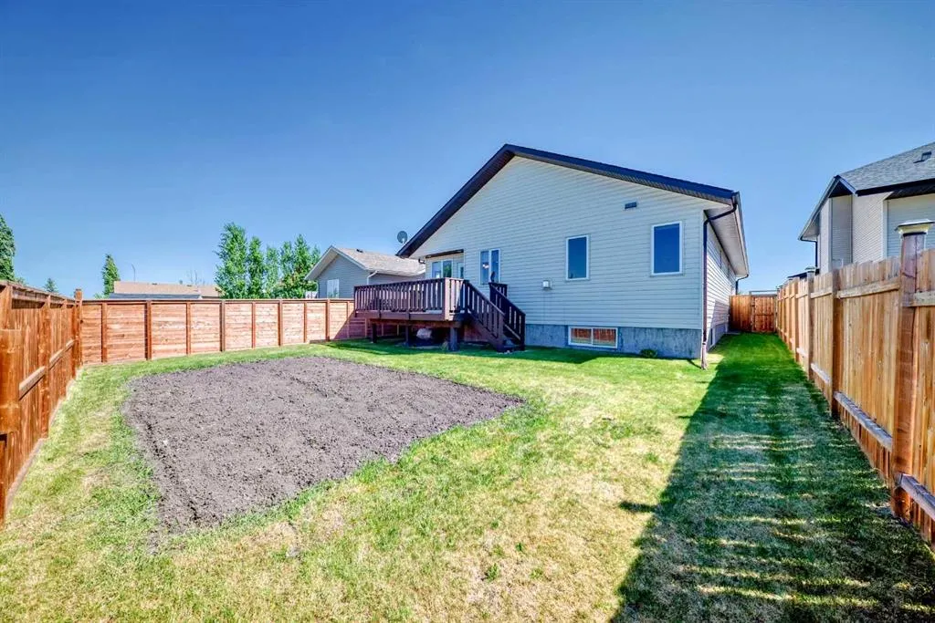 4515 45A Street Close