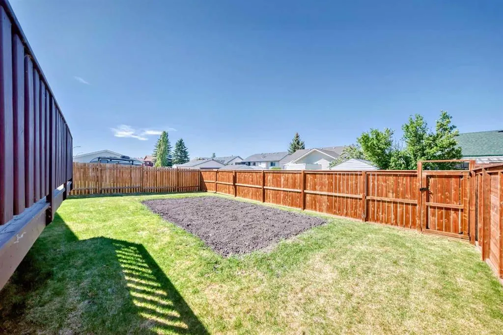 4515 45A Street Close