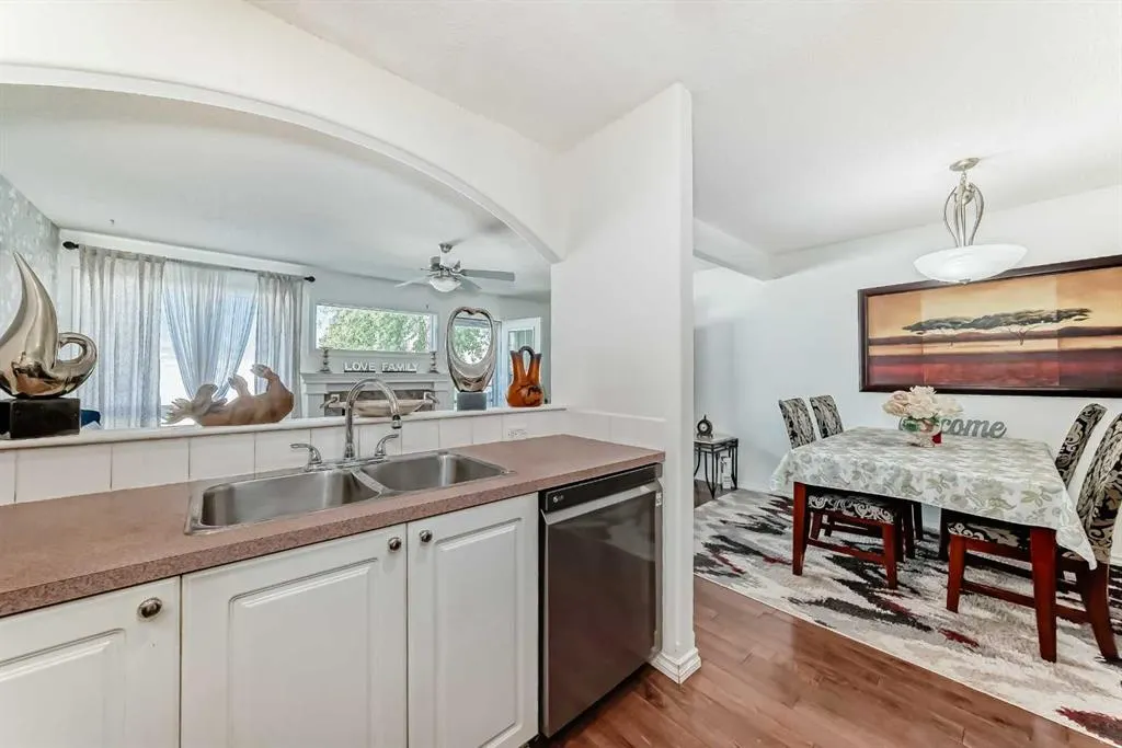 9 Citadel Estates Manor NW
