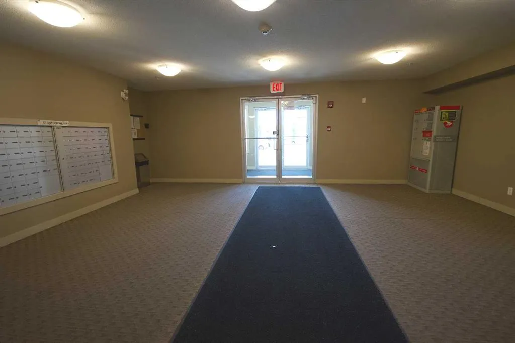 15 Saddlestone Way NE, #409