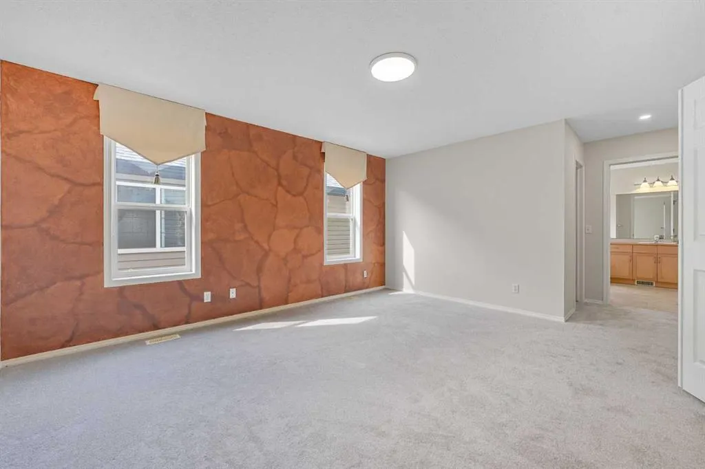14 Rockborough Park NW