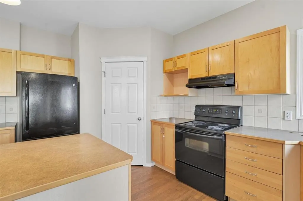 14 Rockborough Park NW