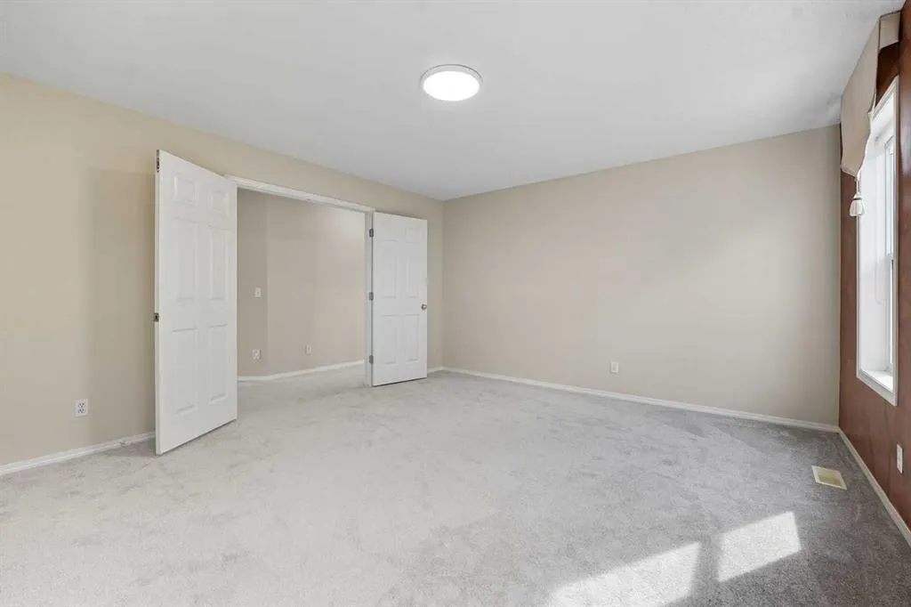 14 Rockborough Park NW