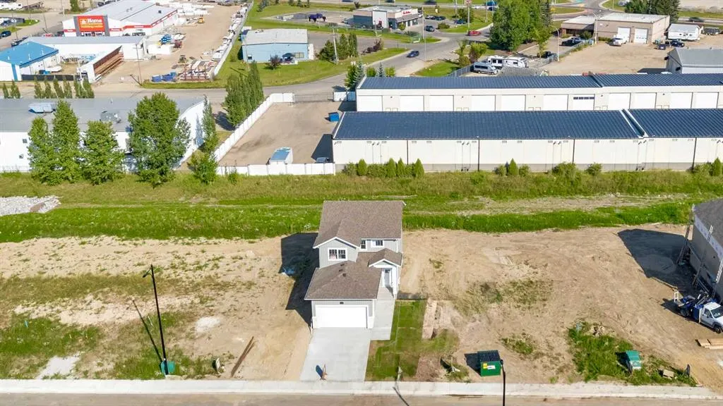 115 Hampton Crescent
