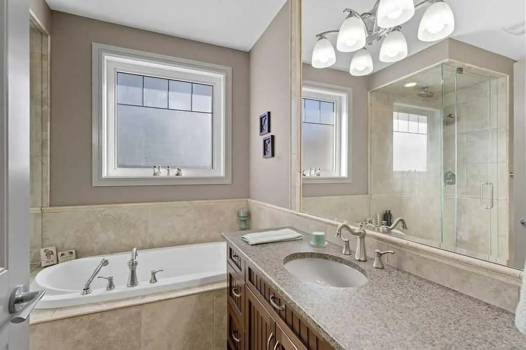 305 Silverado Ranch Manor SW