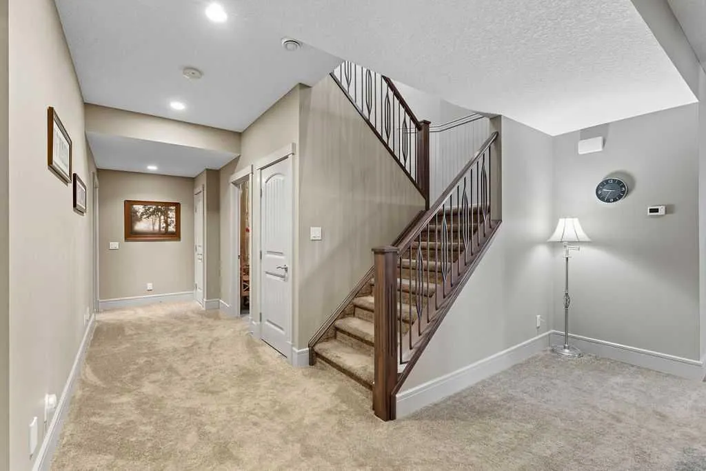 305 Silverado Ranch Manor SW