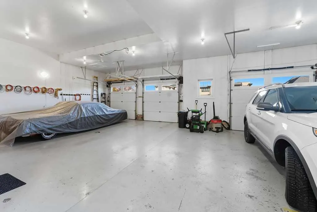 305 Silverado Ranch Manor SW