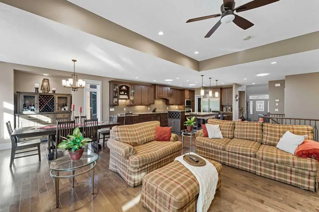 305 Silverado Ranch Manor SW
